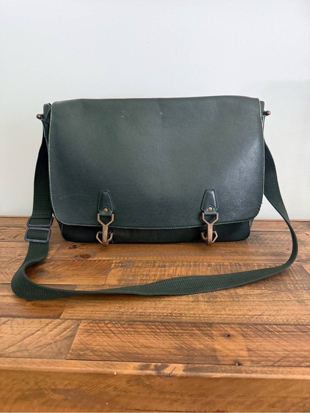 Louis Vuitton Dark Green Taiga  Leather Messenger Bag with Brass Hardware